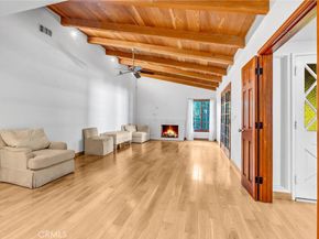 19130 Charles Street, Tarzana CA 91356