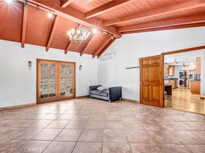 19130 Charles Street, Tarzana CA 91356