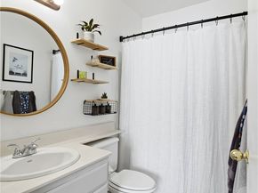 11150 Glenoaks, Pacoima CA 91331