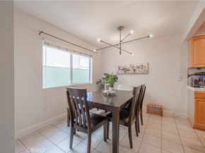 4637 Willis 110, Sherman Oaks CA 91403