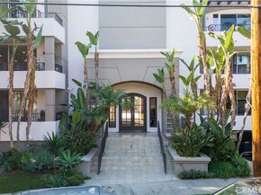 4637 Willis 110, Sherman Oaks CA 91403