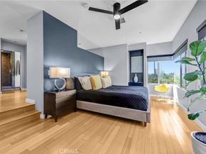 1120 N El Centro 5, Los Angeles CA 90038