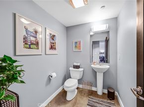 1120 N El Centro 5, Los Angeles CA 90038