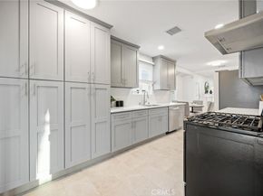 15445 Archwood Street, Van Nuys CA 91406