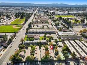 10237 De Soto A, Chatsworth CA 91311