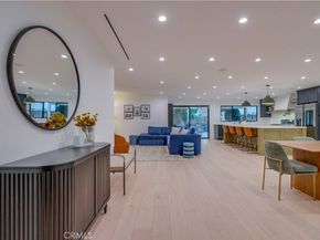 5715 Corteen, Valley Village CA 91607