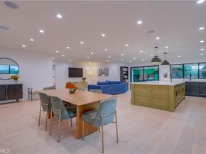 5715 Corteen, Valley Village CA 91607