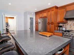 4522 Conchita, Tarzana CA 91356