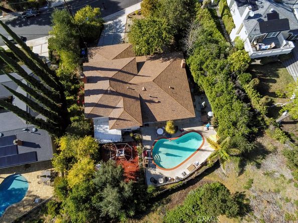 4522 Conchita, Tarzana CA 91356