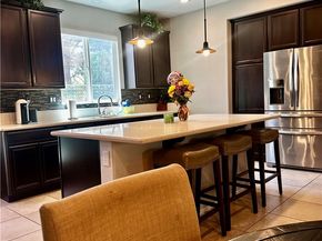 17652 W Murphy Lane, Northridge CA 91325