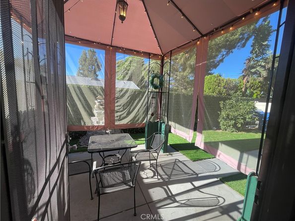 17652 W Murphy Lane, Northridge CA 91325