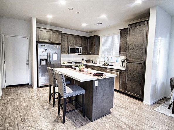 202 Bay Laurel Court, Vista CA 92083