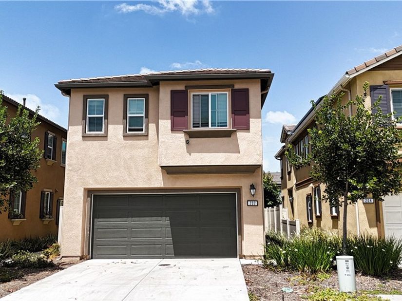 202 Bay Laurel Court, Vista, CA 92083 - For Sale