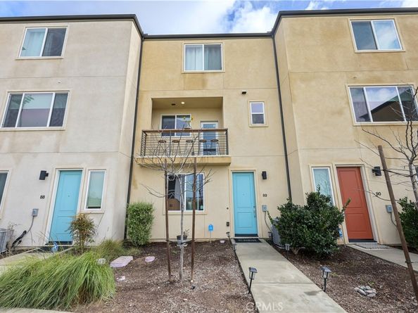 5240 Beachfront Cove 89, Otay Mesa CA 92154