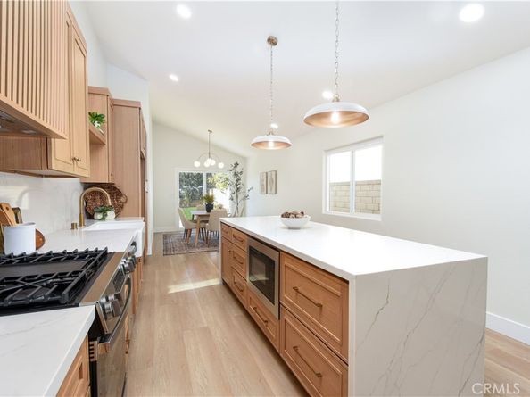 24041 Zancon, Mission Viejo CA 92692