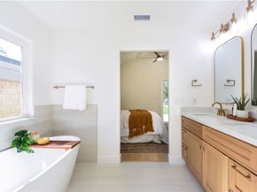 24041 Zancon, Mission Viejo CA 92692