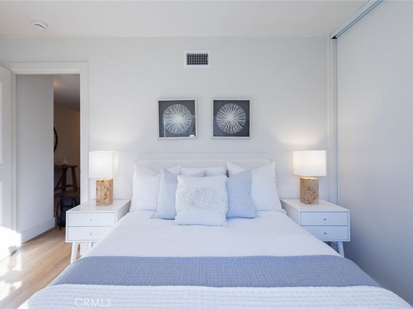 23582 Villena, Mission Viejo CA 92692