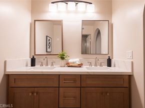 23582 Villena, Mission Viejo CA 92692