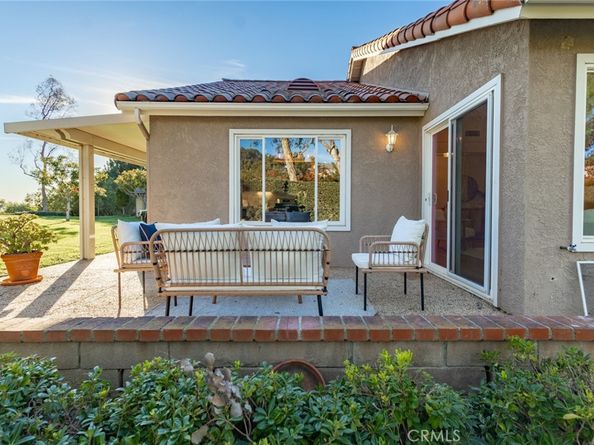 23582 Villena, Mission Viejo CA 92692