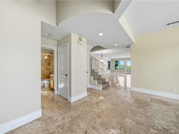 1107 Las Flores Drive, Carlsbad CA 92008