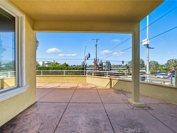 1107 Las Flores Drive, Carlsbad CA 92008