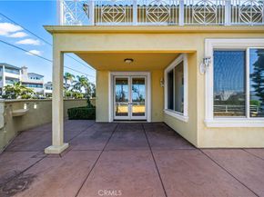 1107 Las Flores Drive, Carlsbad CA 92008