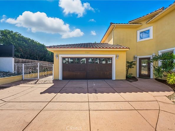 1107 Las Flores Drive, Carlsbad CA 92008