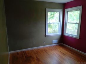 15 South Road, White Plains NY 10603