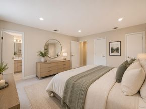 9 Quincy Lane, Smithtown NY 11787