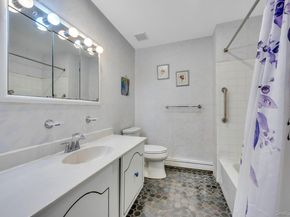 9 Quincy Lane, Smithtown NY 11787