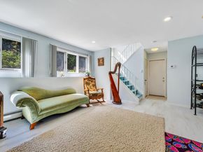 9 Quincy Lane, Smithtown NY 11787