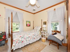328 38th Road, Douglaston NY 11363