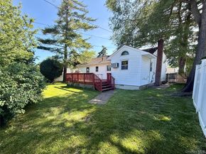 3 Terry Street, Hicksville NY 11801