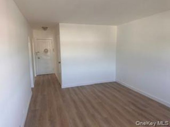 240 Halstead Avenue B5, Harrison NY 10528