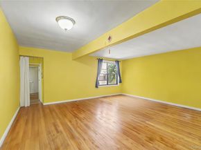 226-26 Union Turnpike 5J, Oakland Gardens NY 11364