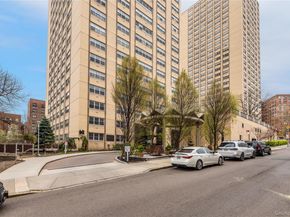 102-10 66th Road 12A, Forest Hills NY 11375
