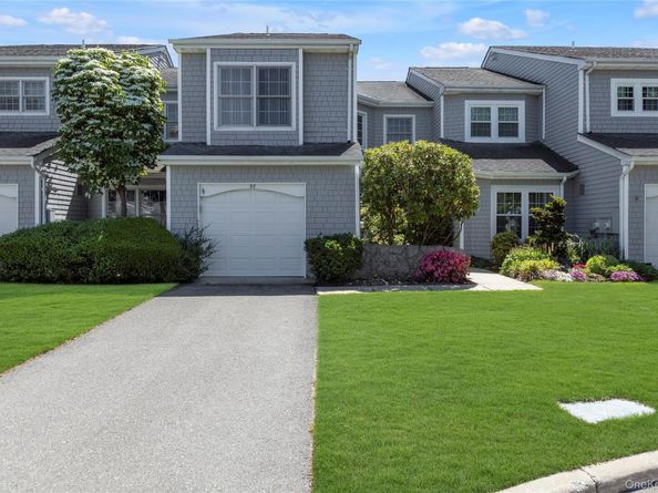 38 Lakebridge Drive S, Kings Park NY 11754