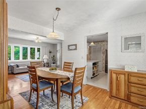 54 Randall Road, Wading River NY 11792