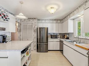 54 Randall Road, Wading River NY 11792