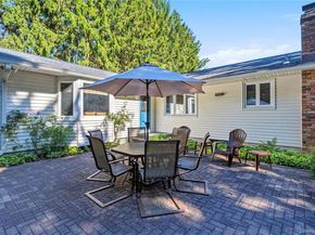 54 Randall Road, Wading River NY 11792
