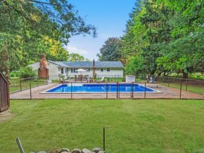 54 Randall Road, Wading River NY 11792