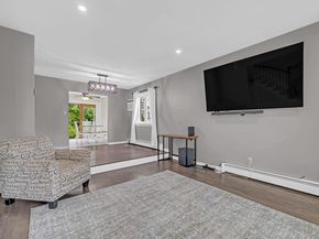 9 Nassau Avenue, West Babylon NY 11704