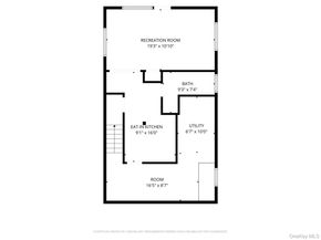 9 Nassau Avenue, West Babylon NY 11704