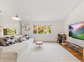 45 Lakeview Avenue W, Cortlandt Manor NY 10567