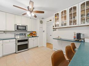 45 Lakeview Avenue W, Cortlandt Manor NY 10567
