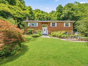 45 Lakeview Avenue W, Cortlandt Manor NY 10567