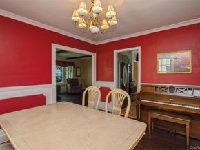 110 Yale Street, Williston Park NY 11596
