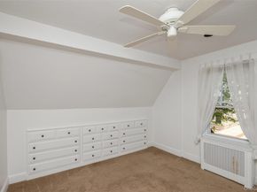 110 Yale Street, Williston Park NY 11596
