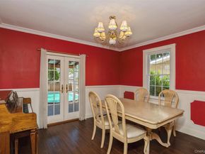 110 Yale Street, Williston Park NY 11596