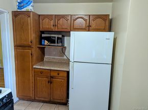 57-10 Junction Blvd 4G, Elmhurst NY 11373